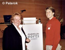 Heidi im Gespräch mit der Vize-Präsidentin für Frauen im Sport, Niedersachsen, Michaela Henjes