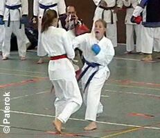 Ilka Rogge (r.) mit Gyaku Zuki