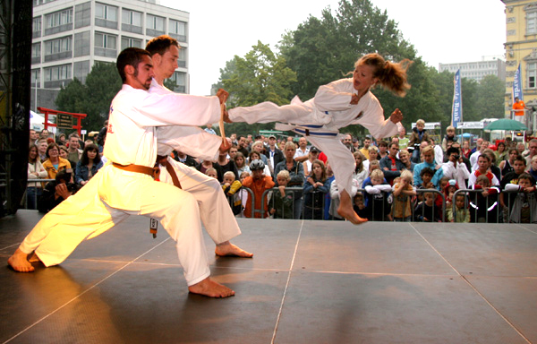 2004_10 Charleen Krawczuk